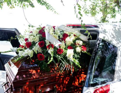 A Gentle Guide to Funeral Etiquette for Attendees